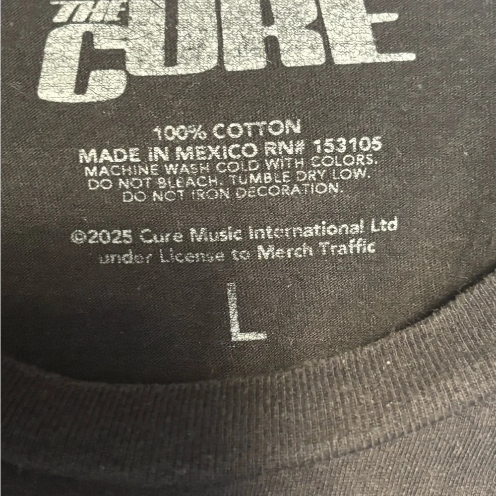 The Cure Disintegration T-Shirt Size Large Black Band Tee 2025 Merch Traffic - Picture 2 of 4